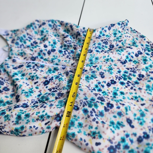 LC LAUREN CONRAD Crochet Racerback Floral Top White Blue Women’s Top Sheer Sz S - Picture 9 of 13